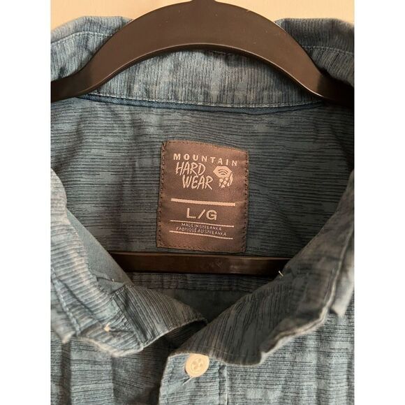 The Mountain Hardwear Shirt Mens Blue One Pocket Button Up Size Large - Picture 3 of 3